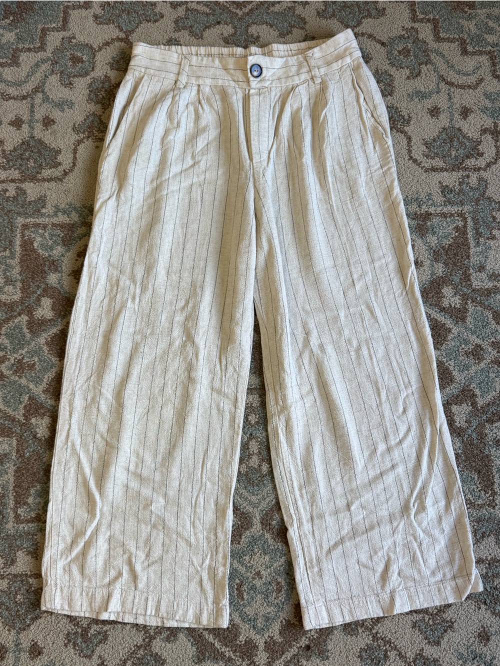 Tuliea Stripe linen pants size L Cropped or petite white black
